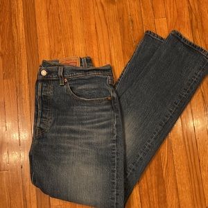 Levis 501 99% cotton